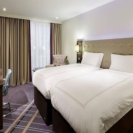 Premier Inn Hamburg City Экстерьер фото