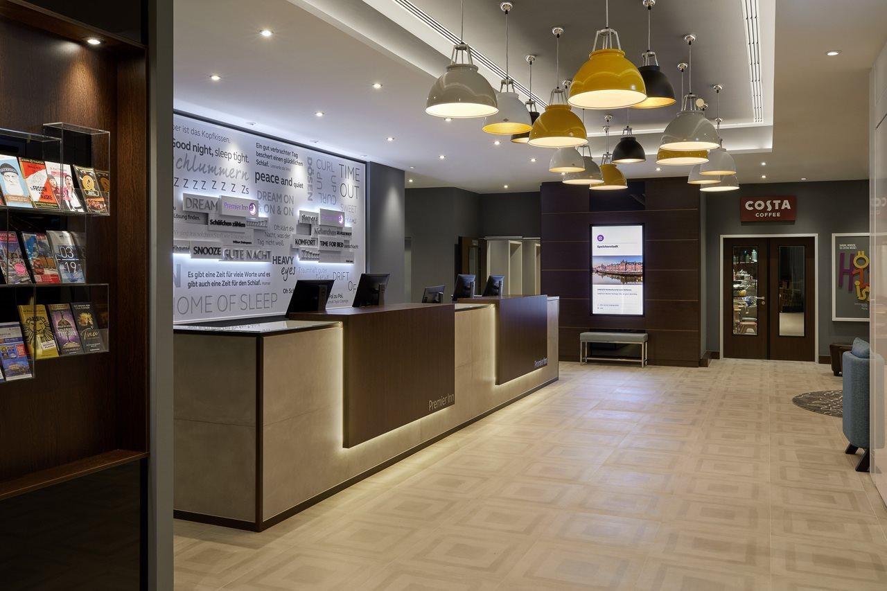 Premier Inn Hamburg City Экстерьер фото