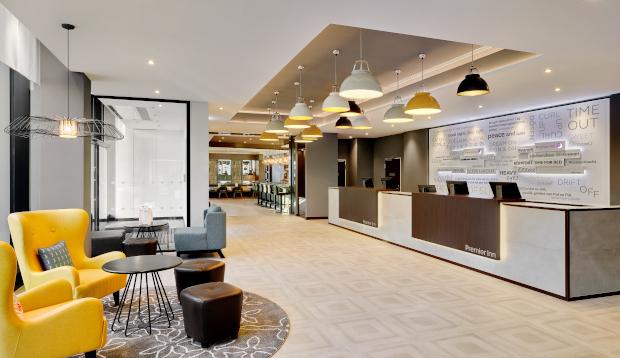 Premier Inn Hamburg City Экстерьер фото