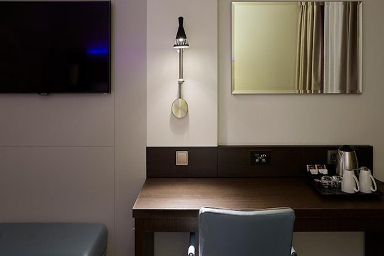 Premier Inn Hamburg City Экстерьер фото